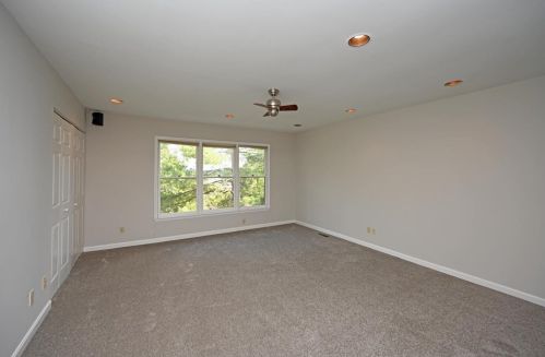 2102 Alpine Pl, Cincinnati OH  45211-3528 exterior