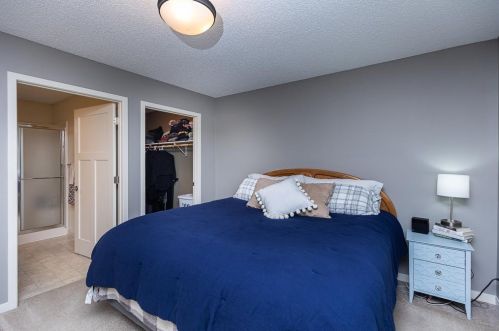 989 Farrell St, Saint Paul MN  55119-5203 exterior