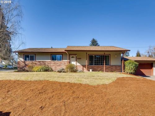 685 24 Ave, Beaverton OR  97123-7201 exterior