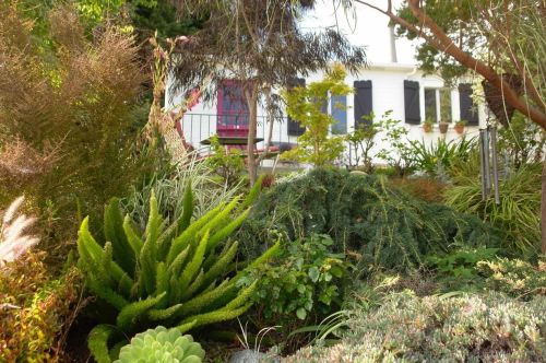 5601 Santa Cruz Ave, Richmond, CA 94804-5542