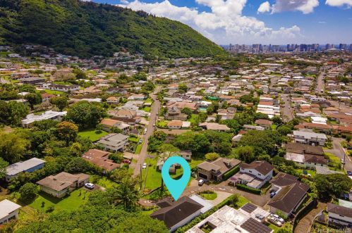 3276 Lower Rd, Honolulu, HI 96822-1457