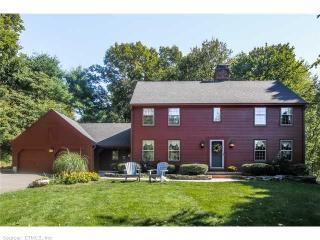 24 Ashley Ct, Glastonbury, CT 06033-4117