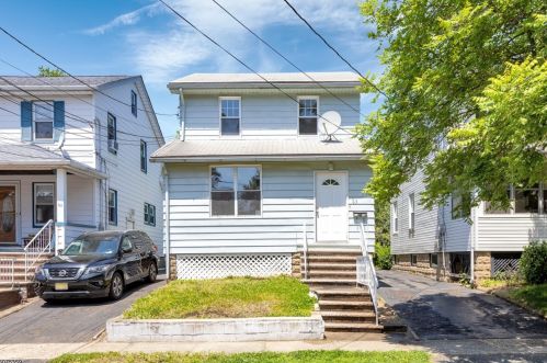 63 Almira St, Bloomfield, NJ 07003-3605
