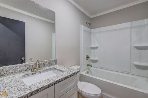 40 Harriette Dr, Stockbridge GA  30281-3867 exterior