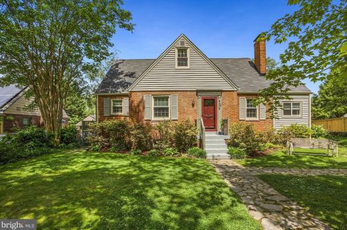 9908 Rogart Rd, Silver Spring, MD 20901-2250