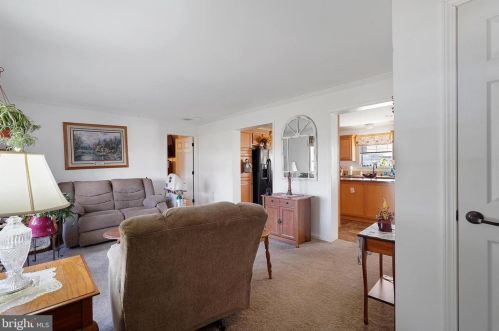 174 Countryside Ln, York, PA 17408-8275