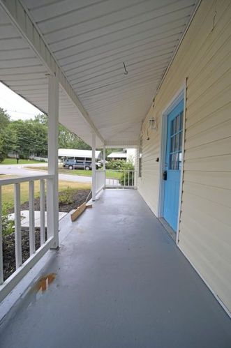 1595 Elm St, Conyers GA  30012-3715 exterior