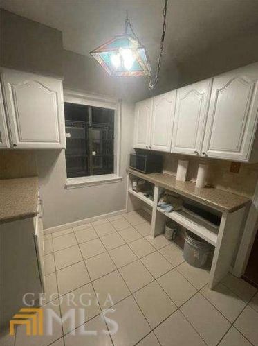1254 Briar Hills Dr, Atlanta GA  30306-2206 exterior