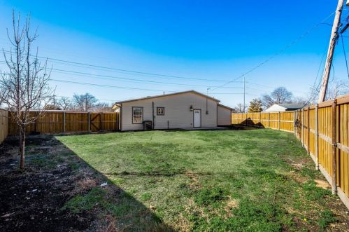 2204 Sharon Dr, Garland TX 75041-1634 exterior