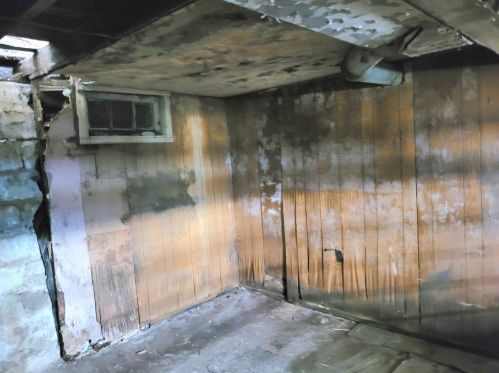 1731 Ellsworth St, Gary IN  46404-2238 exterior