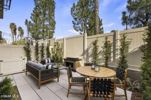 1752 Heywood St, Simi Valley, CA 93065-3426