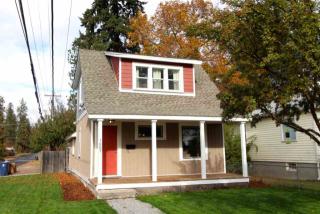1007 34th Ave, Spokane WA  99203-3149 exterior