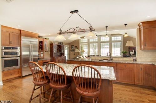 610 Townsbury Rd, Great Meadows, NJ 07838-2021
