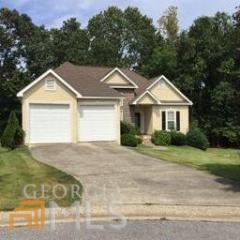 220 Stoney Brook Dr, Carrollton, GA 30116-1806