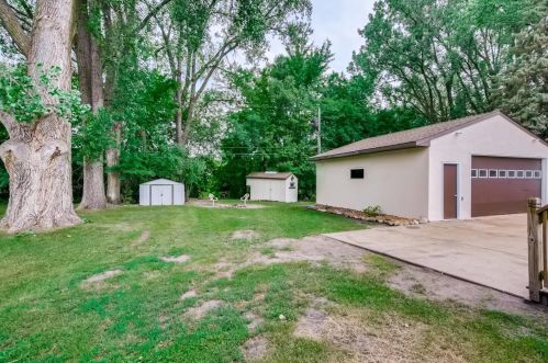 675 Hiawatha Ave, Saint Paul MN  55127-5116 exterior