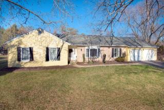 1813 Squire Ct, Reading, PA 19610-2629