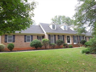 189 Sandstone Dr, Athens, GA 30605-3488