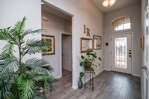 9304 Fox Hill Dr, Fort Worth TX  76131-4268 exterior