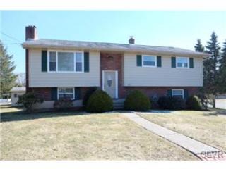 3830 Linden St, Bethlehem, PA 18020-5861