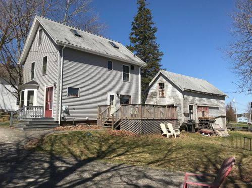 43 North St, Machias, ME 04654-1138