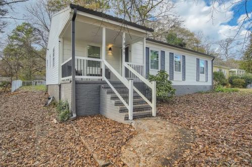 1865 Broadwell St, Atlanta GA  30310-4955 exterior