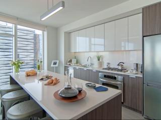 8 10th St, San Francisco CA  94103-1302 exterior