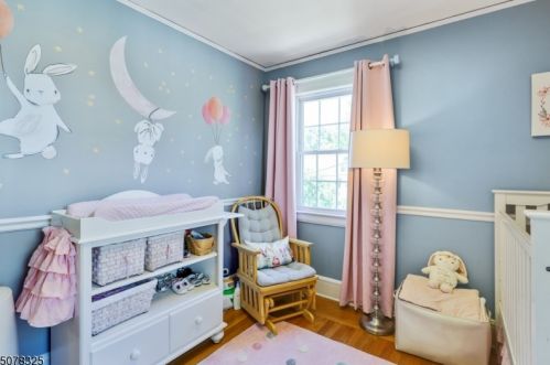 27 New England Rd, Maplewood NJ 07040-1057 exterior