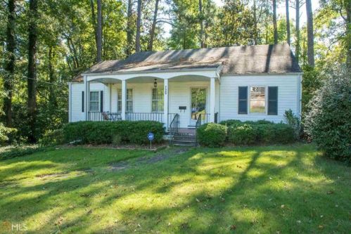 725 Center St, Thomaston, GA 30286-4143