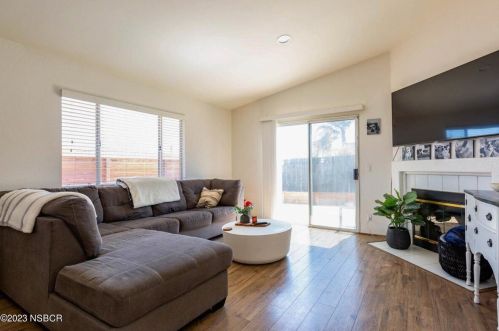 2442 Santa Rosa St, Santa Maria CA  93455-1731 exterior