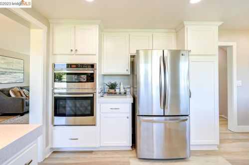 3282 Melanie Cir, Pleasanton, CA 94588-5120