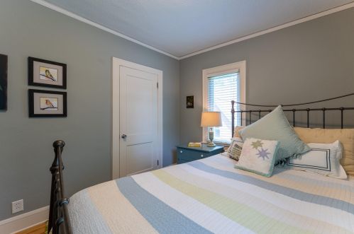 588 Hall Ave, Saint Paul MN  55107-2840 exterior