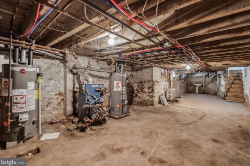 760 43rd St, Philadelphia PA  19104-1464 exterior