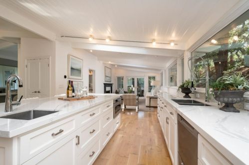 775 Bowhill Rd, Burlingame, CA 94010-6947