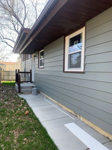 1526 Burry St, Joliet IL  60435-4032 exterior