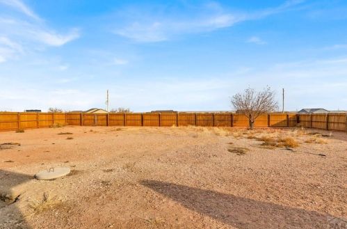 1286 Ladonia Dr, Pueblo CO  81007-1336 exterior
