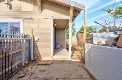 813 Chicago Ave, Modesto, CA 95351-2432