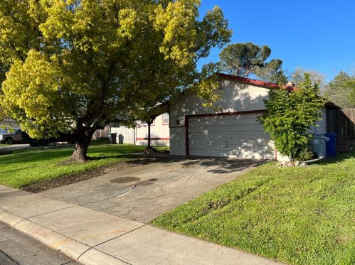 407 Wales Dr, Folsom, CA 95630-2926