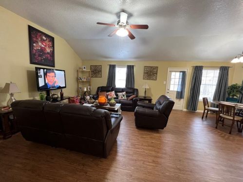 16888 Bob White Dr, Conroe TX  77385-3736 exterior