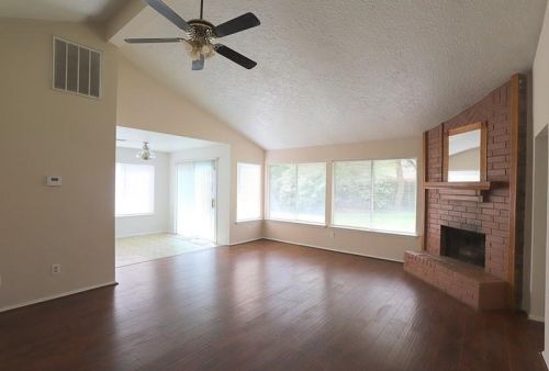 3038 Becket St, Pearland, TX 77584-2320