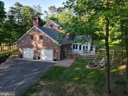 314 Shirley Dr, Berkeley Springs WV  25411-4966 exterior