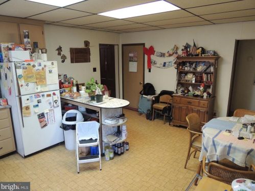 213 Broadway, Hanover PA 17331-2503 exterior