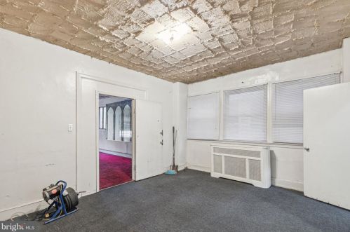 738 63rd St, Philadelphia PA 19151-3803 exterior