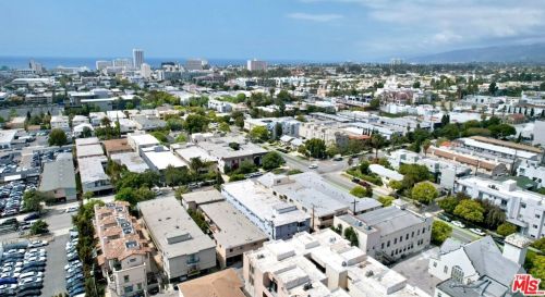 1311 Euclid St, Santa Monica, CA 90404-1735