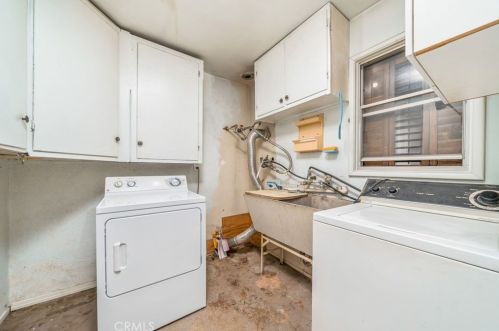 4373 Conning St, Riverside CA  92509-2519 exterior