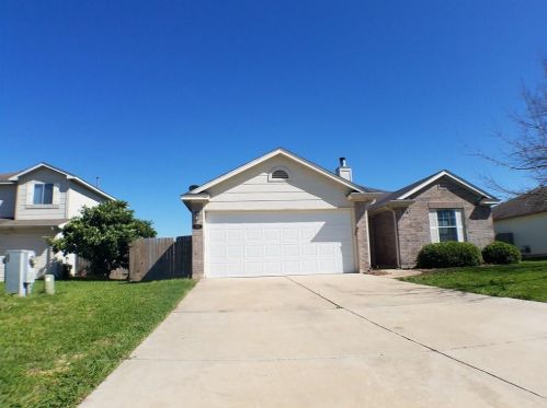 339 Discovery, Uhland TX  78640-5848 exterior