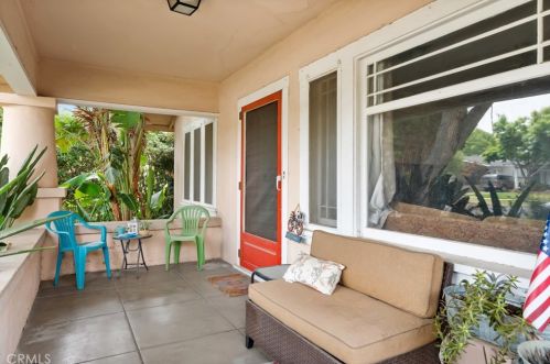 3738 Elmwood Ct, Riverside, CA 92506-1227