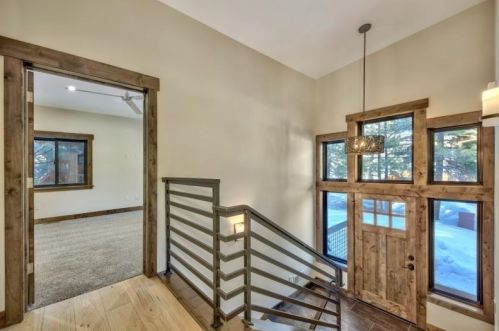 13514 Northwoods Blvd, Truckee, CA 96161-6869