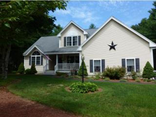 16 Patricia Ln, Amherst, NH 03031-2851