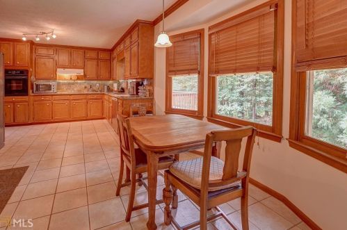 5025 Shore Dr, Conyers GA  30094-4711 exterior