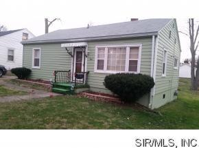 904 Warren St, Otterville, IL 62052-1052